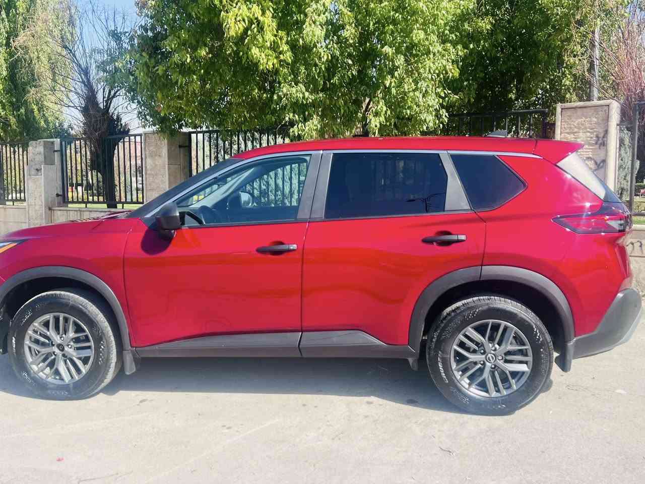 نيسان روج موديل 23سياره ماشيه 35الف سياره مكفوله من دعاميه للدعاميه فقط بيها تقرير مياه امطار نسبه قليله محرك 3بستون سياره تترقم محافضات سعرها 150بي مجال  مراوس حسب القناعه وترهم مقدمه وقسط حسب الاتفاق مكان اربيل  ***********
