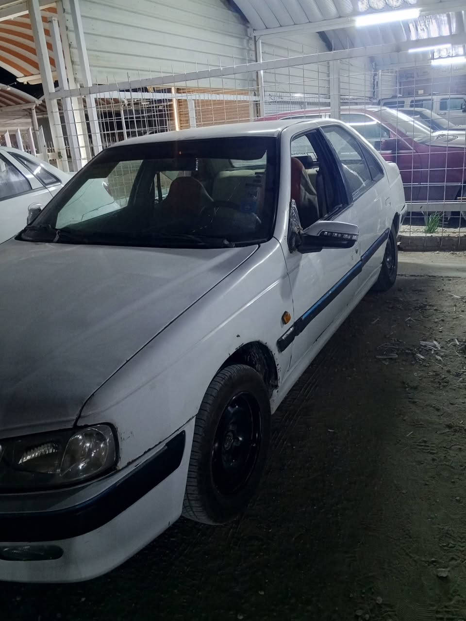 بارص للبيع موديل 13 رقم نجف انكليزي متواجدة بالنجف وراعيها هم نجف السعر 30 وبيها مجال مكلف بالنشر اتصل ع الرقم ‏‪***********‬‏
