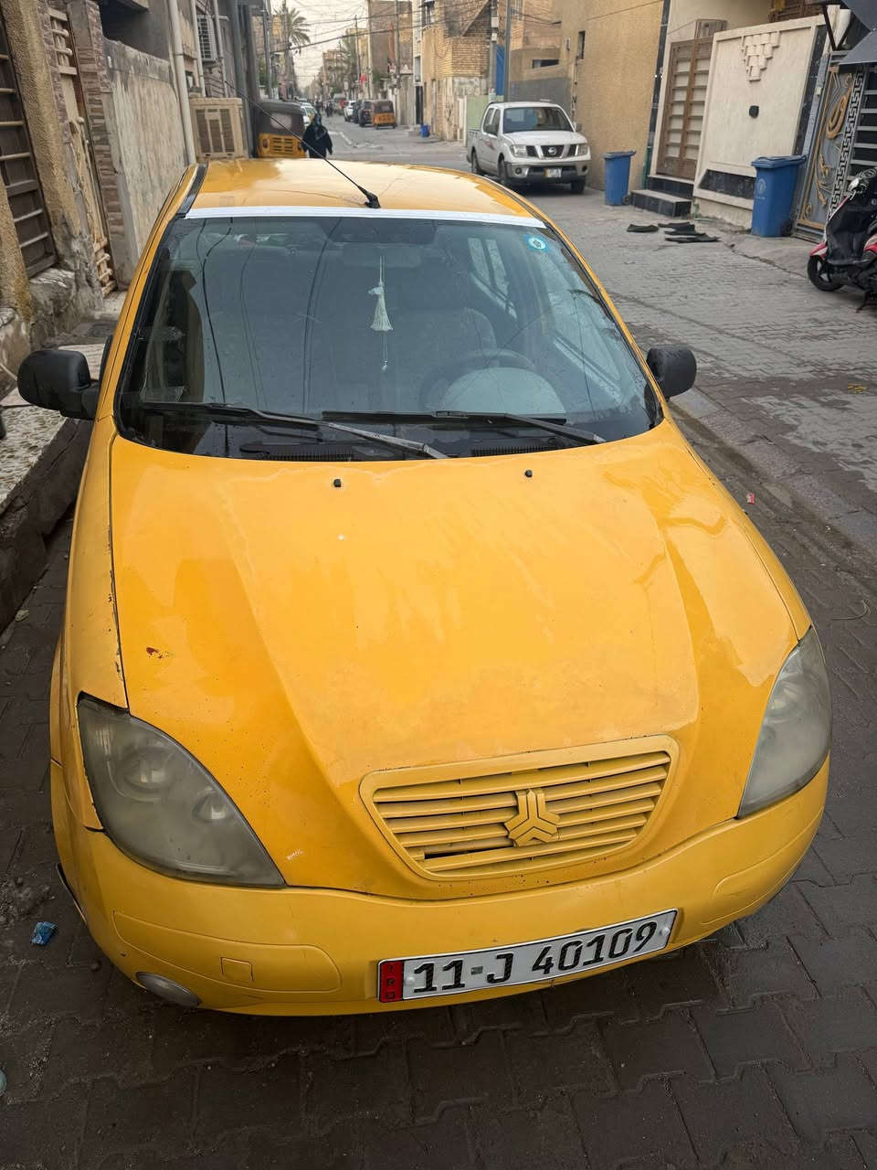 طيبه 15 بسمي هزة جديدة
كير مكينة تبريد مكفولة 
جامة امامية و خلفية جديدة و زوج تايرات امامية جديدة 
عن الحلال والحرام جهة وحدة من الشاصي و مصلحة
و داريم شفت تعبان من جهة وحدة
رايدها ب 30 مكاني بغداد 
***********
