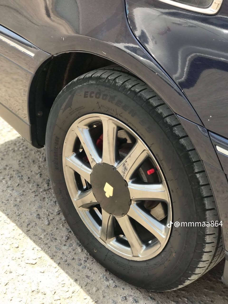 داعيكم مكلف بالنشر. والسعر مذكور حته محد يضوج 🤭
السعر 120 وبيها مجال حك الجية 
ملكه موديل 2000 قرار 48 (گصه قماره فقط) السيارة بسمي تحويل مباشر قبل كلشي،،مكينه كير مكفولات
تبريد تخم تاير حدادة كهربائيات كفاله السنويه 2027 
مكاني البصرة قضاء القرنة ،،للاستفسار اتصل عله رقم صاحب السيارة ***********. بي وتساب واتصال
