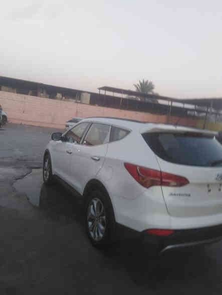 السلام عليكم ورحمة الله وبركاته
سيارة هونداي سنتافي وارد خليجي ، موديل 2014 بدون أي حادث جديدة كافة المواصفات والتحكمات بانوراما 7 راكب محرك 6سلندر  رقم بغداد دولي بأسمي مكاني صلاح الدين بلد السيد محمد (ع) السعر 185 ورقة وبيها مجال
 الإتصال على هذا الرقم ***********
