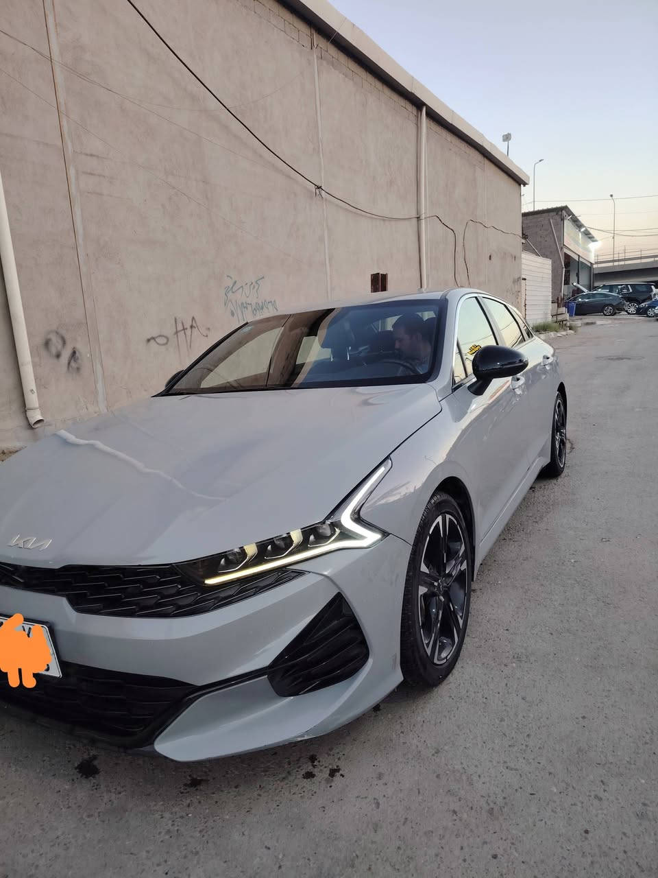 K52023
_محرك 1600تيربو يعني مضاعف
_كير ومكينه ابلادي 
_عداد 14ميل 
_ضربتها موضح بالسونر 
_تاريخ السونر 25/5/2026
حساسات +كشن سايق كهربائي 
تفاصيل السيارة بالفحص 
رقم بغداد سنويه جديدة وتحويل مباشر 
اي ستفسار على لواتساب ادزلك صور لفحص كامل 
***********
السعر 210$
وبيها مجال بسيط
