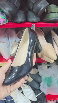 بث مباشر • ملابس