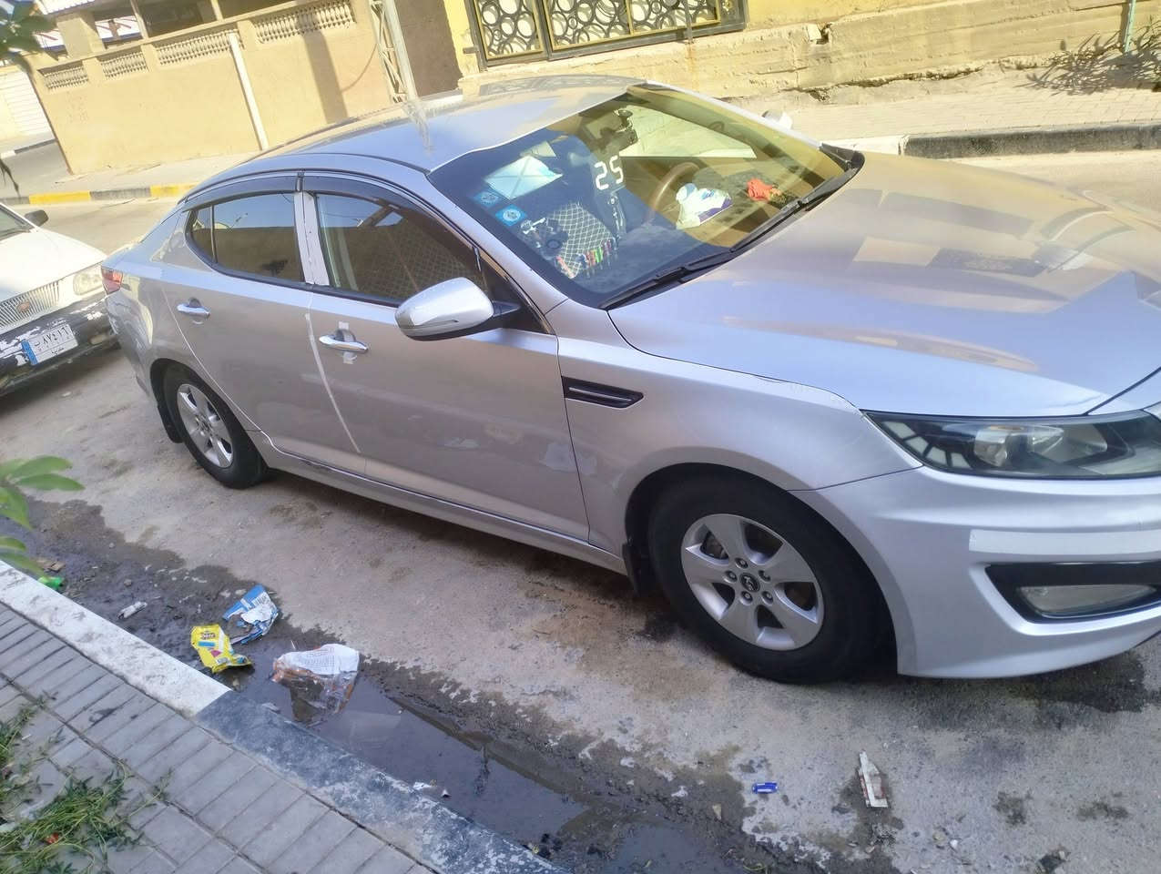 سلام عليكم 
كيا كي 5 مديل2013 رقم ذيقار (باسمي) رقم نكليزي وهزه جديدة
وارد كوري 
بيهه 3 قطع صبغ الكوري معروف ماينكفل من الصبغ مكينه 2000
كشنات جلد تبريد قطعتين شاشه اندرويد كامره دوارة تحكم ستيرن مري شفط مكينه كير تبريد تاير كله جاهز 

للبيع او امراوس سعر 123

للستفسار (***********)
