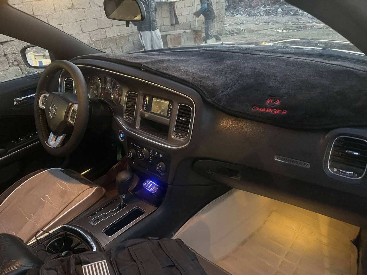 سلام عليكم موديل 14 كصة حنطة ولبقية كلة مكفول كير محرك اكسل تخم تاير تبريد تدفة كهرباء بدي صافي دكة جاكوج او قطرة صبغ مابيه  كير كصبة شاشة جبيرة 
ريد راوسه بجارجر لون احمر موديل 15 او 14 فقط مكاني بصرة


**إذا كنت صاحب هذا الإعلان وتريد حذفه لأي سبب، رجاءا أرسل رسالة إلى الدعم الفني**