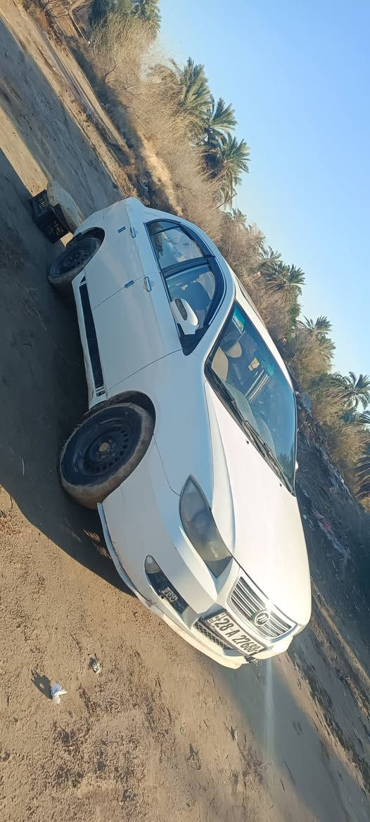 السلام عليكم ليفان 2014 محور كير ومكينه كورلا بيكاتشو 1600 مكفوله من الضربه بيهه بس رشات صبغ اثر جراد
سماعات اربعه شاشه دشبول شغال كله
بيه بس النمره الاخيره ما تجي يعني كلجات كير
بس هاي مشكلتهه 
المكان الشاميه
السعر 40$
***********
