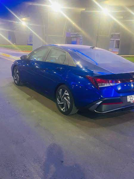 🚘 هيونداي إلنترا 2024 SEL
مكينة 2000 دوش — وارد أمريكي 🇺🇸
🚗 رقم بغداد دولي / تحويل مباشر

📍 السيارة بجم كبس — وضع الشركة
ماشية فقط 25 ألف ميل
حادث خفيف ومُوضح بالصور،
🔹 باقي أجزاء السيارة كفالة وضع الشركة

---

✨ المواصفات:
• تشغيل بصمة + بصمة أبواب
• تشغيل عن بُعد
• صندوق ذكي
• شاشة ديجيتال متصلة
• إضاءة LED بلدشبول متغيرة
• Apple CarPlay
• رادار أمامي
• تحديد مسار + تنبيه خروج عن المسار
• قيادة ذاتية
• تنبيه اهتزاز بالستيرن
• إضاءة نهارية LED
• لايت زينون بلادي
• تحكم كامل من الستيرن
• كير أوتو + عادي
• ويل كب

---

📦 السيارة بعده بوضع الشركة وما بيها أي نقص

📍 الموقع: بغداد
📞 للتواصل: ***********
