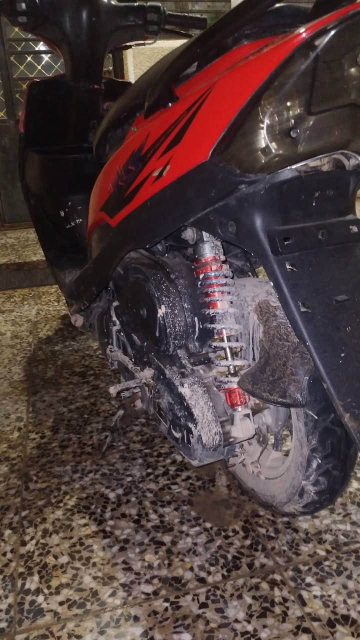 سلام عليكم دراجه ماكس مزوده آخر حبه كلجات رياضي دبلات رياضي شيال وياله مشيفه تشتغل سلف هندر دراجه خير من الله محرك مكفول كهربائيات شغاله السعر ٦٥٠ وبيها مجال عنواني بغداد الأمين الثانيه قرب مركز الشرطه 
رقم ***********
