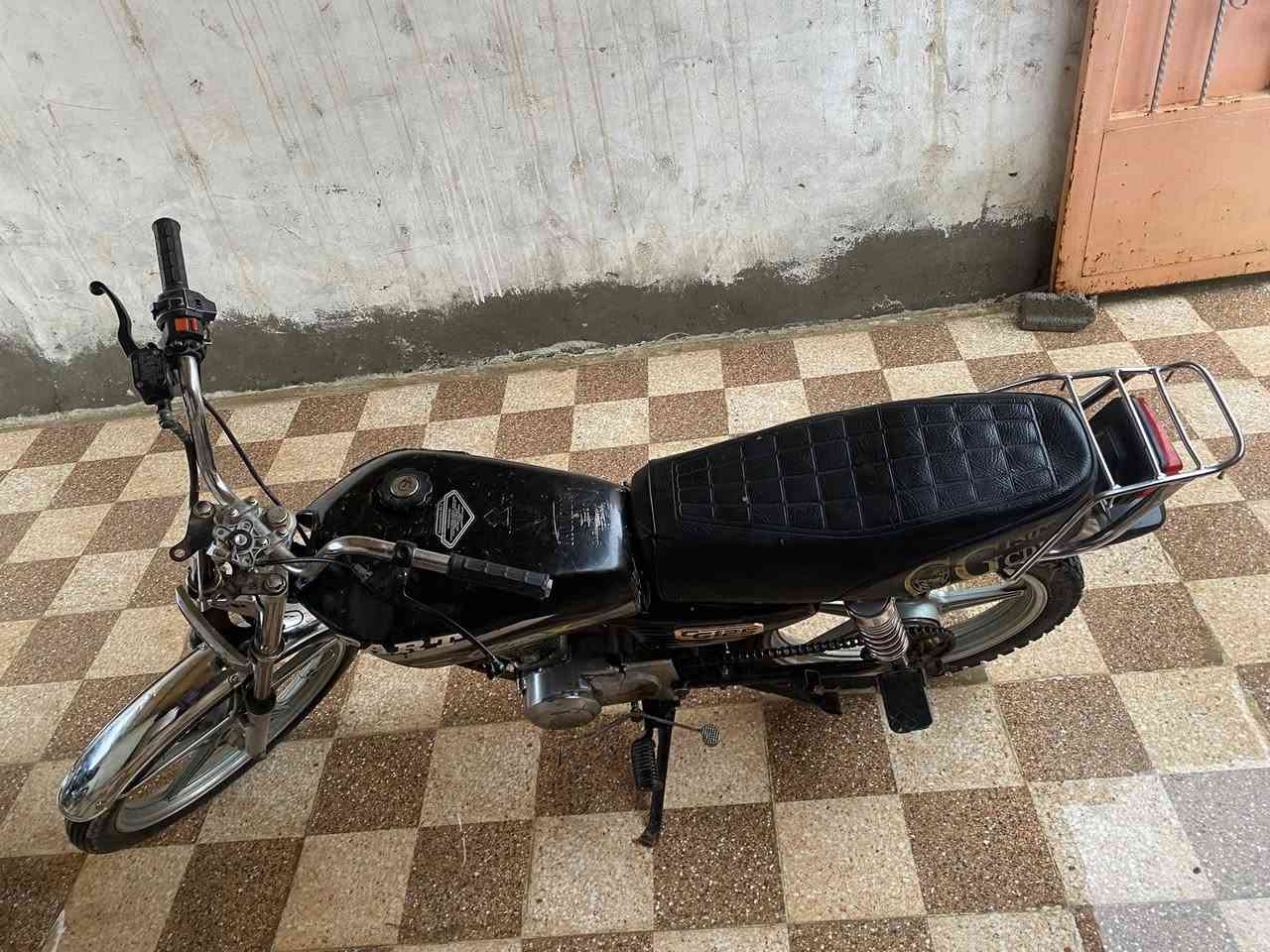 ***********دراجه للبيع سعر اتصال عرقم
