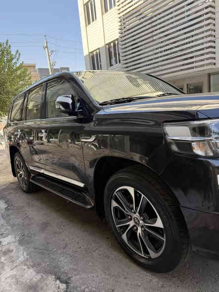 سلام عليكم لاندكروز مديل 2020 ساز فول 
كفاله عامه رقم بغداد بسمي حساسات محيطه@/💕
فور ويل/ فتحه/ تشغيل عن بعد/ مكينه 6/ 
تحكمات/  سياره معروفه موصفاته / كفاله عامه سوناره موجود/
بسمي ثاني يوم تحويل مكان بغداد الحسينيه راشديه 
سياره جديده مثل مواضحه بصور / مراوس حسب القناعه/
الشراي تصال /*********** حسين الكعبي / متواجد وتساب
