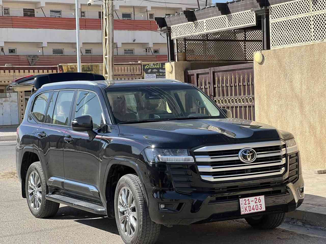 السلام عليكم 
لاندكروز للبيعGXR
موديل2026
سياره وارد بريم
بيها بوب شفط
كراسي كهربائيه
بيها رادار
ماشية8267
مكان سياره صلاح الدين بيجي
الاستفسار اكثر***********
