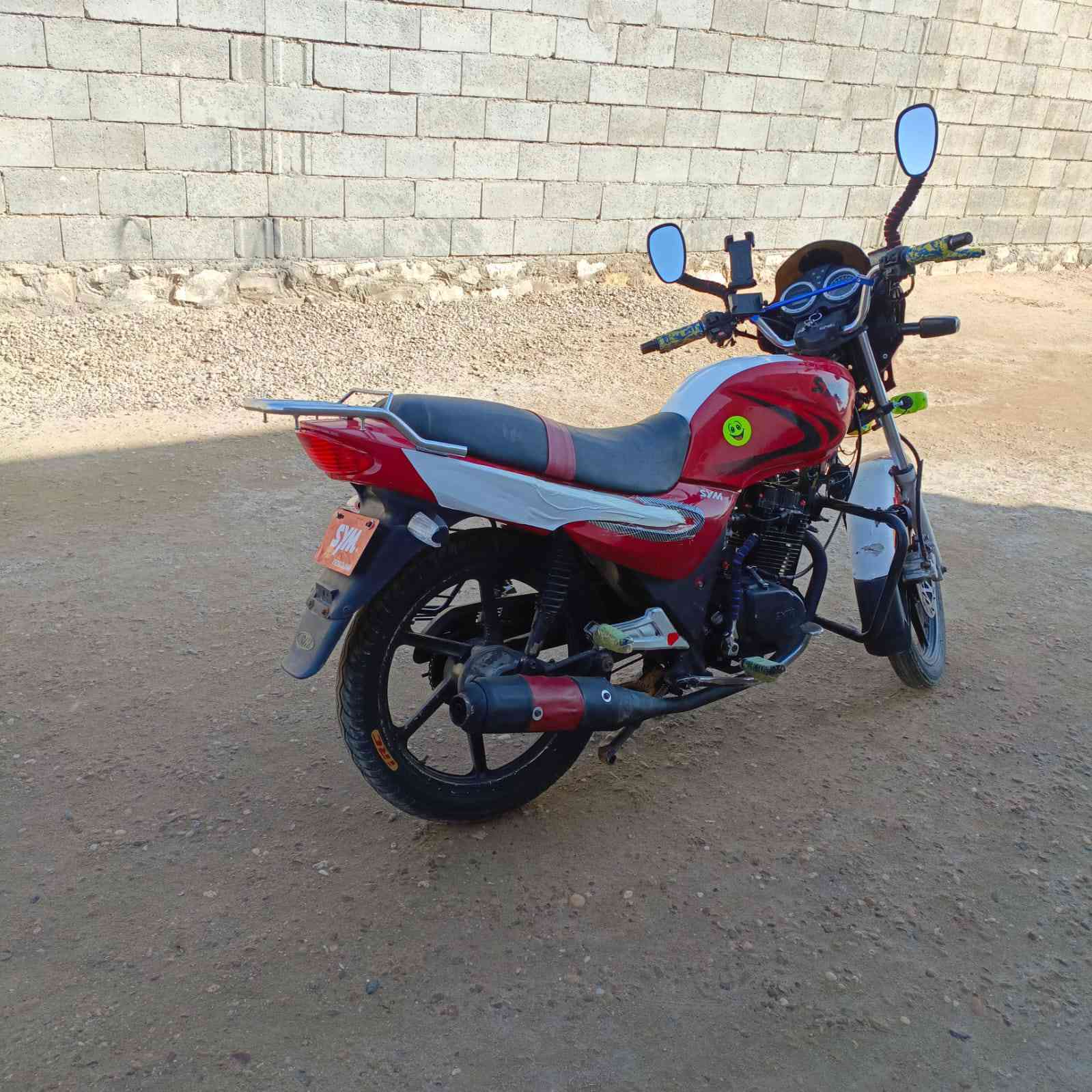 سلام عليكم موطور سايم للبيع 2012مگمرك نضيف كهربائيات كله شغال سعر 650وبي مجال مكاني  جزيره الخالديه اتصل ***********مكلف بنشر
