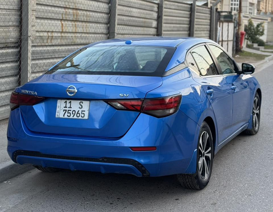 السلام عليكم 
سنترا 2020 امريكي 
السعر 118 وبيها مجال 
مواصفات سنترا معروفة 
مكينة 2000 دوش 
بصمة 
تحكمات ستيرن 
رادار جانبي وامامي 
كامرة وشاشة 
كروس سرعة 
كشنات حضن 
تشغيل عن بعد 
السيارة صور حادثها مرفقة 
مكان السيارة بغداد المنصور 
سيارة رقم بغداد الجديد 
ماشية 67 الف مايل 
***********
