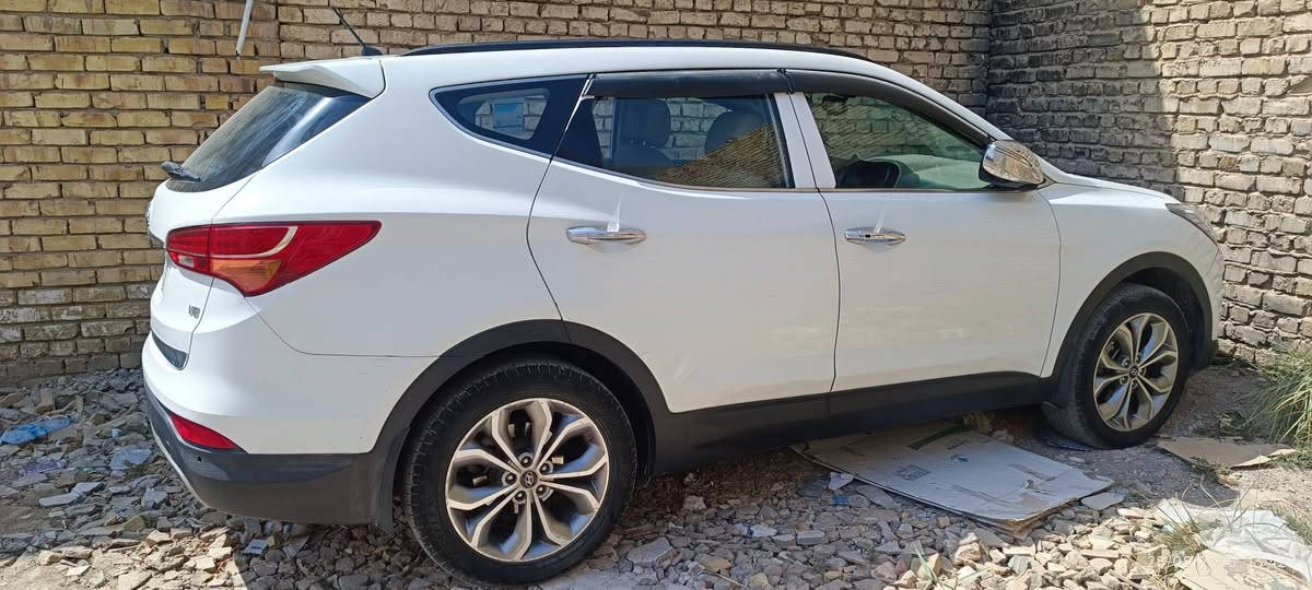 سنتافي خليجي ٢٠١٤
رقم بغداد مشروع وطني 
 ٦ سلندر حجم ٢٤٠٠ دوش
فور ويل
٣ قطع تبريد+تدفئة وتبريد كشنات امامية
 بصمتين 
 بانوراما
تحكمات ستيرن
مثبت سرعة
ستيرن ٣ انظمة (رياضي وعادي وثقيل) 
مرايا شفط +إشارة ترحيب
كراسي كهرباء للسائق والراكب
حساسات خلفية
ماشية ١٥٠ 
السعر ١٥٥ 
***********‬‏
