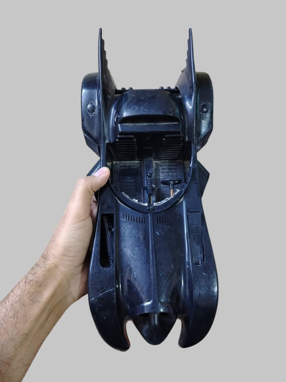 متوفر ✅
باتموبيل سيارة باتمان من توي بز 😍
حجم القطعة واضح في الصورة 😌 
للحجز يرجى المراسلة على الخاص ☎️ 
يتوفر توصيل لكل محافظات العراق 🚗


**إذا كنت صاحب هذا الإعلان وتريد حذفه لأي سبب، رجاءا أرسل رسالة إلى الدعم الفني**