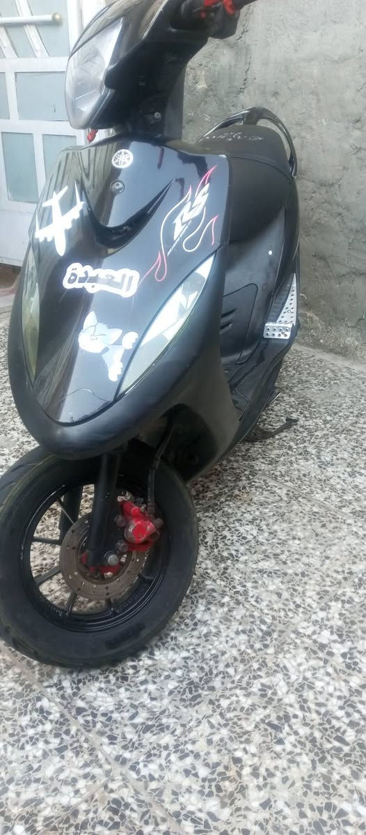 دراجه عدله برغي ما مفتوح بمكينتهه
دراجه شلعـه ومعدل تخبل ما مزود شي بيهه بلادي  رايدهه ب 700 رقمي *********** بغداد حي اور
