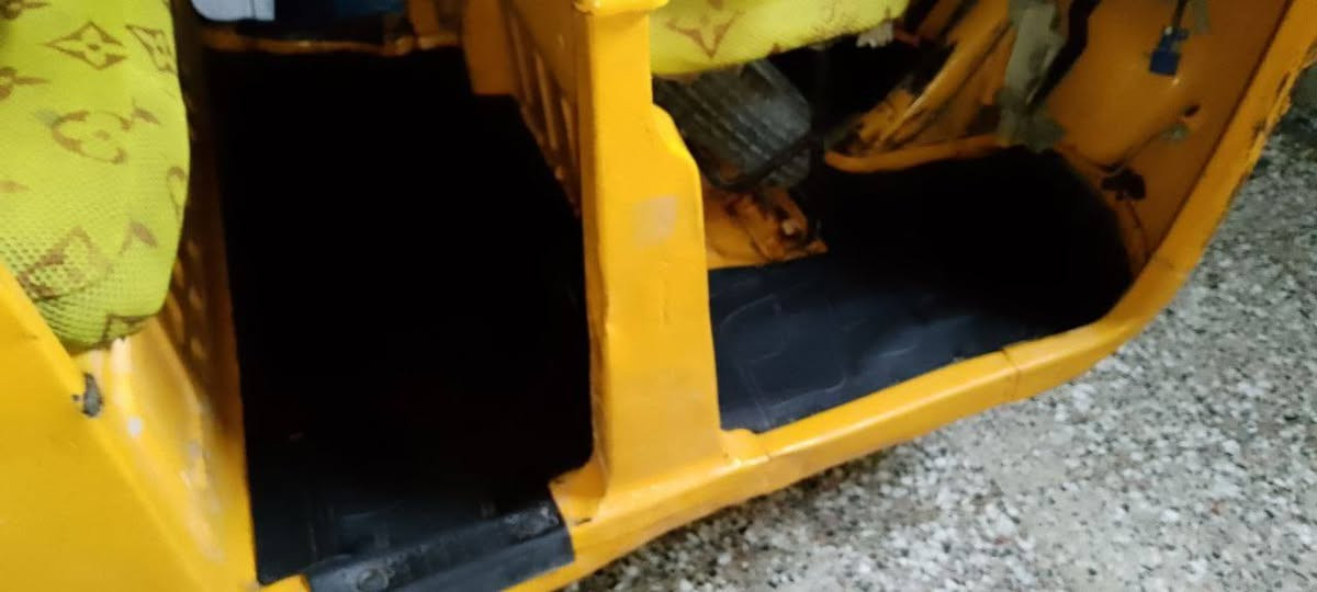 السلام عليكم تكتك TVS للبيع موديل 18 مرقمه رقم انكليزي سنويه السعر 4 ونص ***********
