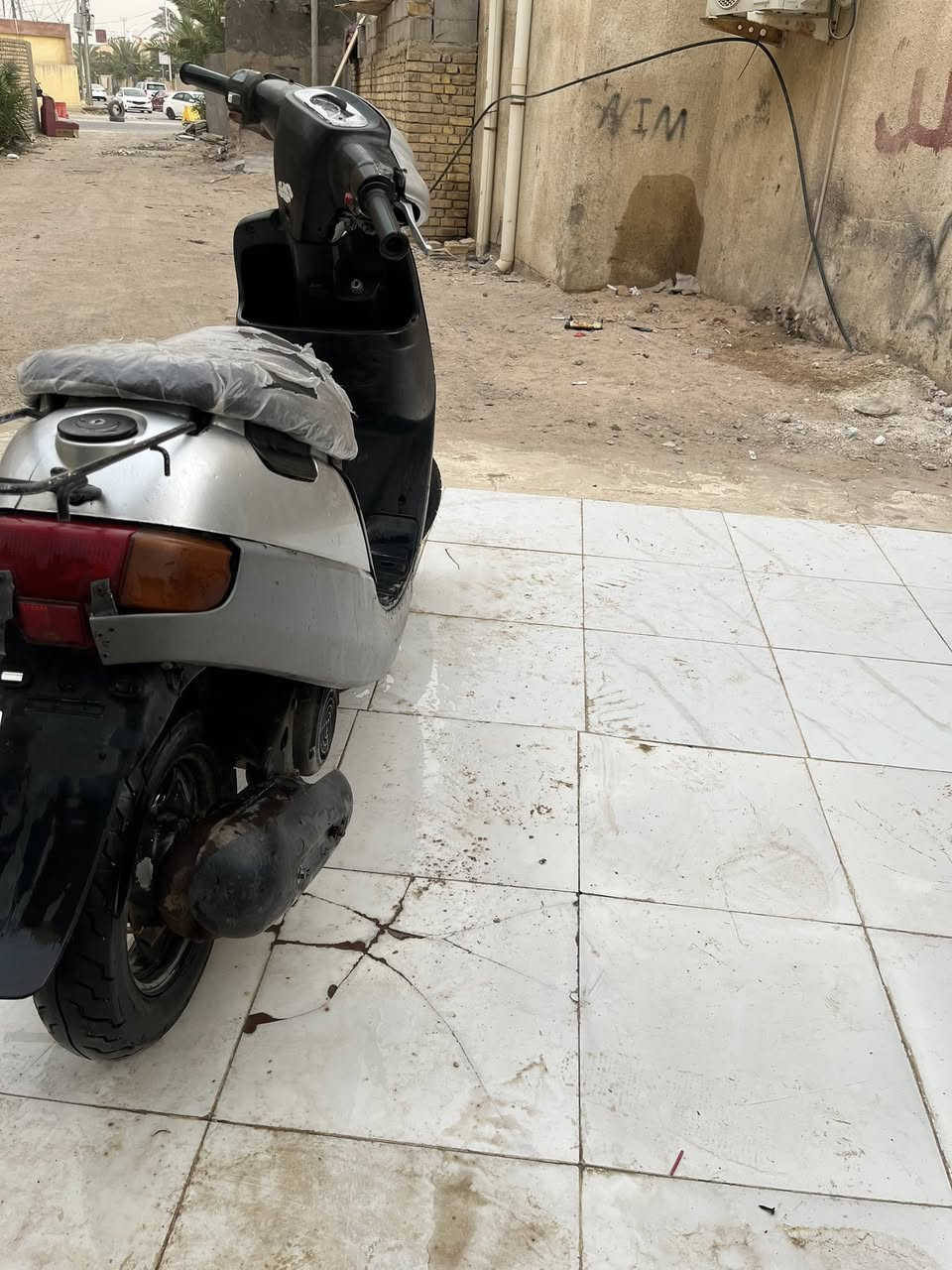 سلام عليكم دراجه بتره للبيع دراجه شغاله لايت شغال هورن بس تسوي عوزه ترتيب مكانه ناصريه مركز  الي يريده خاص ***********
