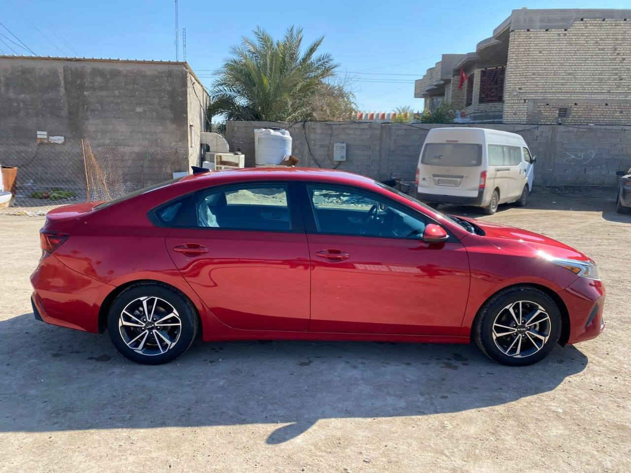 🚗 للبيع – فقط
* فورتي موديل 2022 .
 * المسافة المقطوعة: 114 ألف .
 * رقم __ بغداد .
* كير _ ومكينه على وضع الشركة .

صور الحادث في امريكا مرفقة في المنشور
 تبديل قطعة واحدة فقط (قبق جنطة)
باقي كفالة
السيارة نظيفة وجاهزة للفحص 
للاستفسار واتساب او الاتصال على الرقم:

📞 ***********
