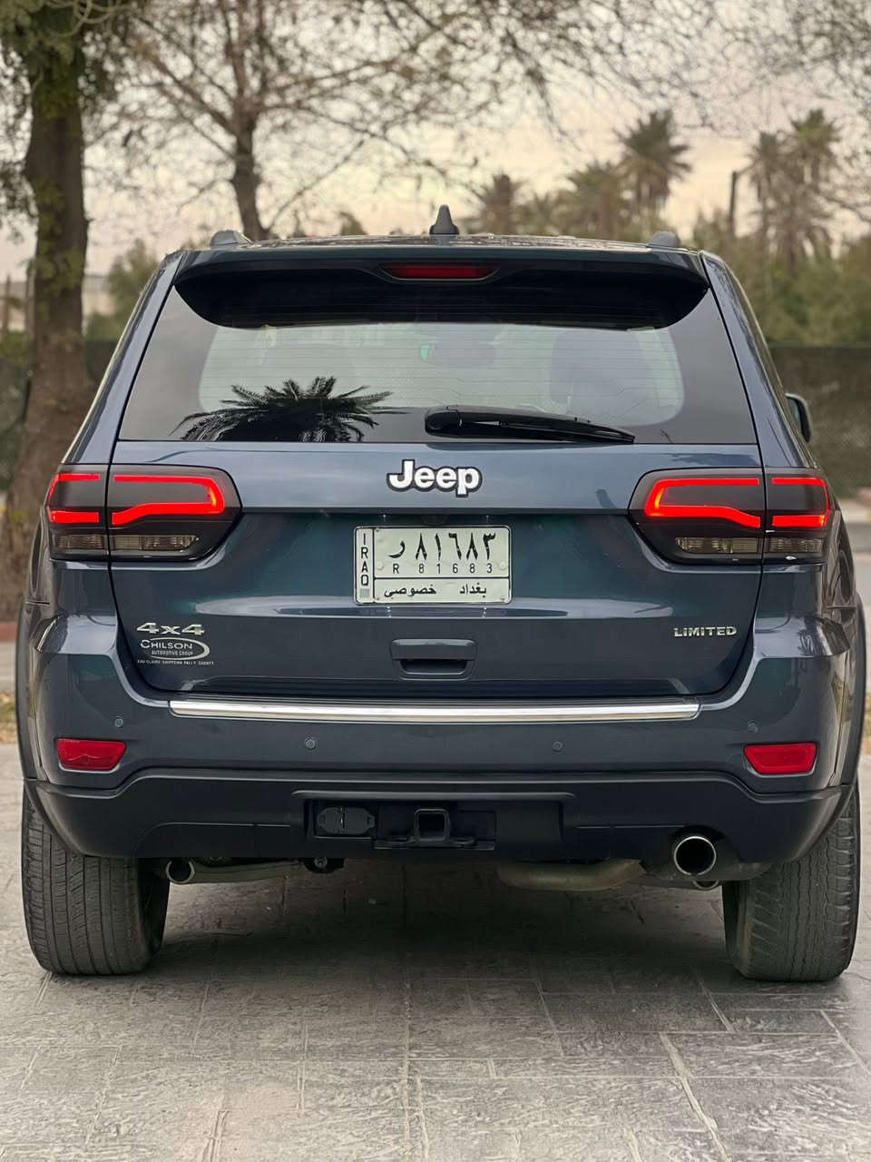 ‏‎جيب شيروكي موديل 2020  امريكي
‏‎
ماشيه 63الف mi رقم بغداد. 💯
بصمه‎ ⁃ فتحة سقف / كشنات كهرباء  / رادار خلفي امامي  / رادار جانبي / النقطة العمياء  /حساسات امامية وخلفية-  /شاشة كبيره- /محرك 6 سلندر  /   /دفع رباعي 4*4 - كشنات  جلد / توقف ذاتي / صندوق كهرباء  / 

عنوان بغداد العطيفيه 📍📍سونار داخل الصور ❗️

للتواصل :***********.     198
