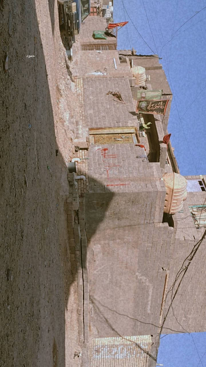 السلام عليكم
بيت للبيع في ام الكبر شارع معمل الرحلات مساحته واقع حال 80 بناء جديد  بيت نضيف كلش 
 سعره 50وبي مجال 
التفاصيل بالفيديو 

واي استفسار الاتصال على الرقم ***********بي واتساب
