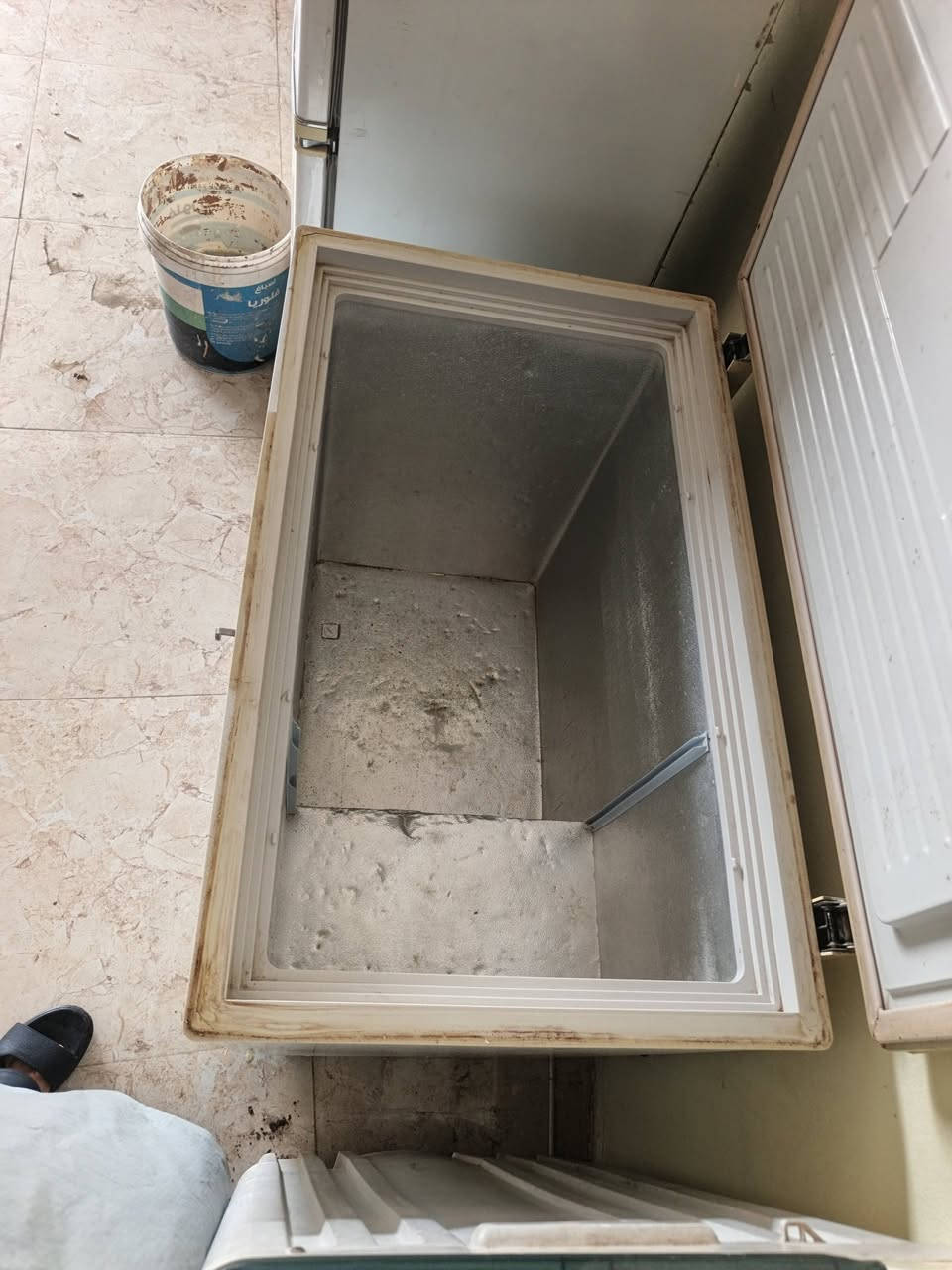 مجمده شغاله كامله على فحص 100 وبيه مجال قليل للاتصال 
‏‪***********‬‏
