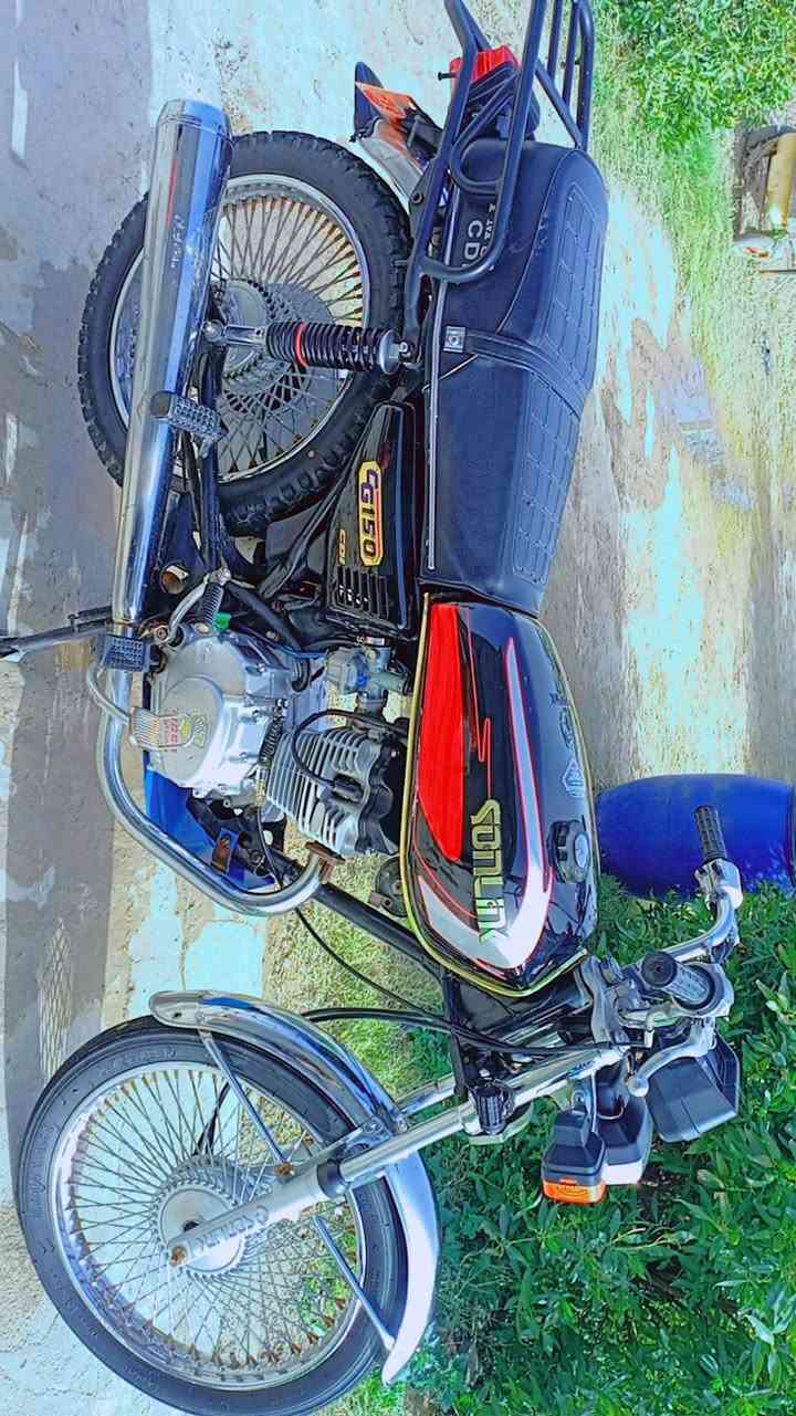 سلام عليكم درجه تايكر البيع 20 وراق كامل سعر 450 وبيها مجال مكان جبله. ***********
