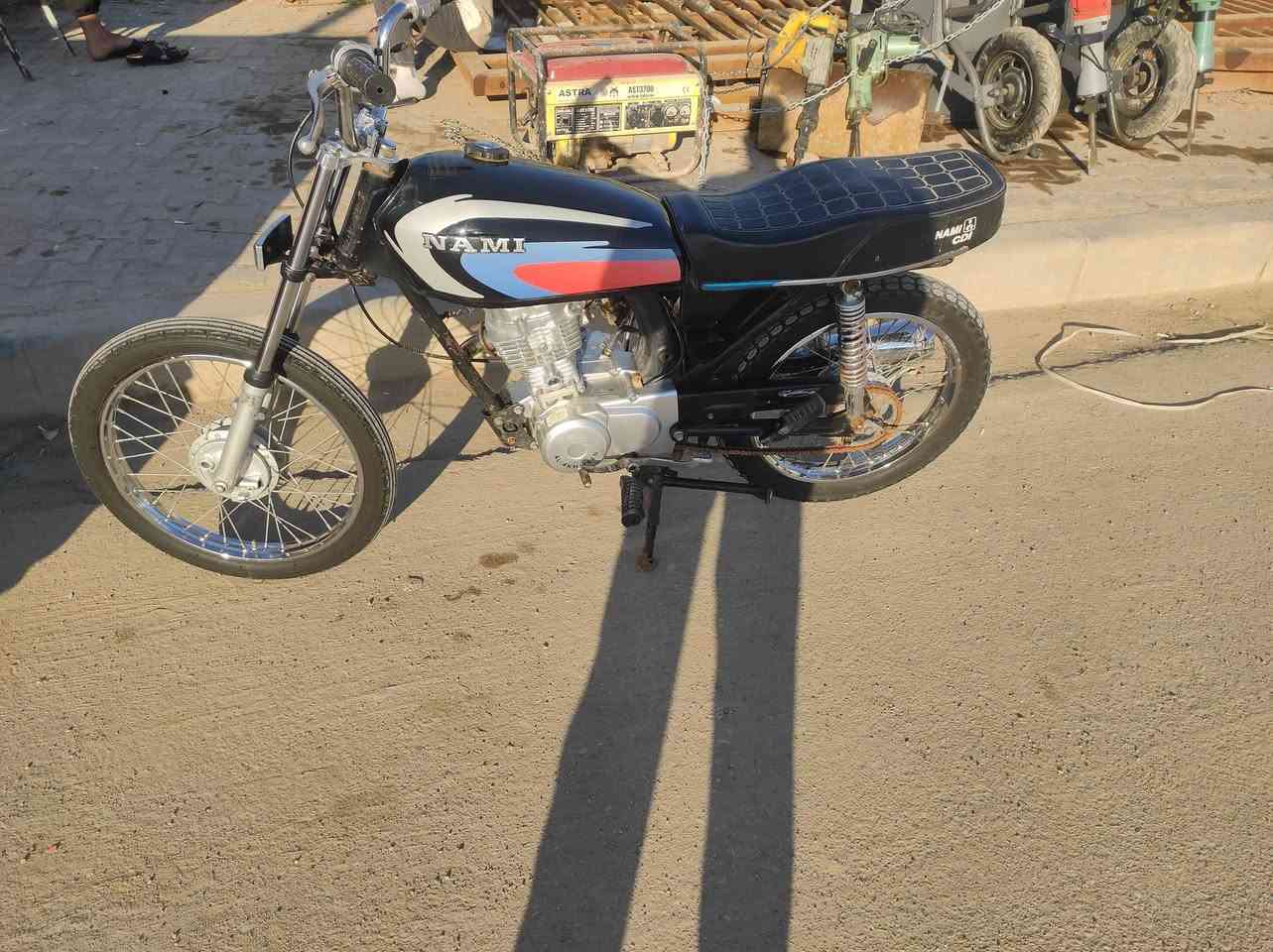 دراجه تعمير كله اصلي وراق سيد خلدون سعر 650 وبيه مجال رقمي ***********
