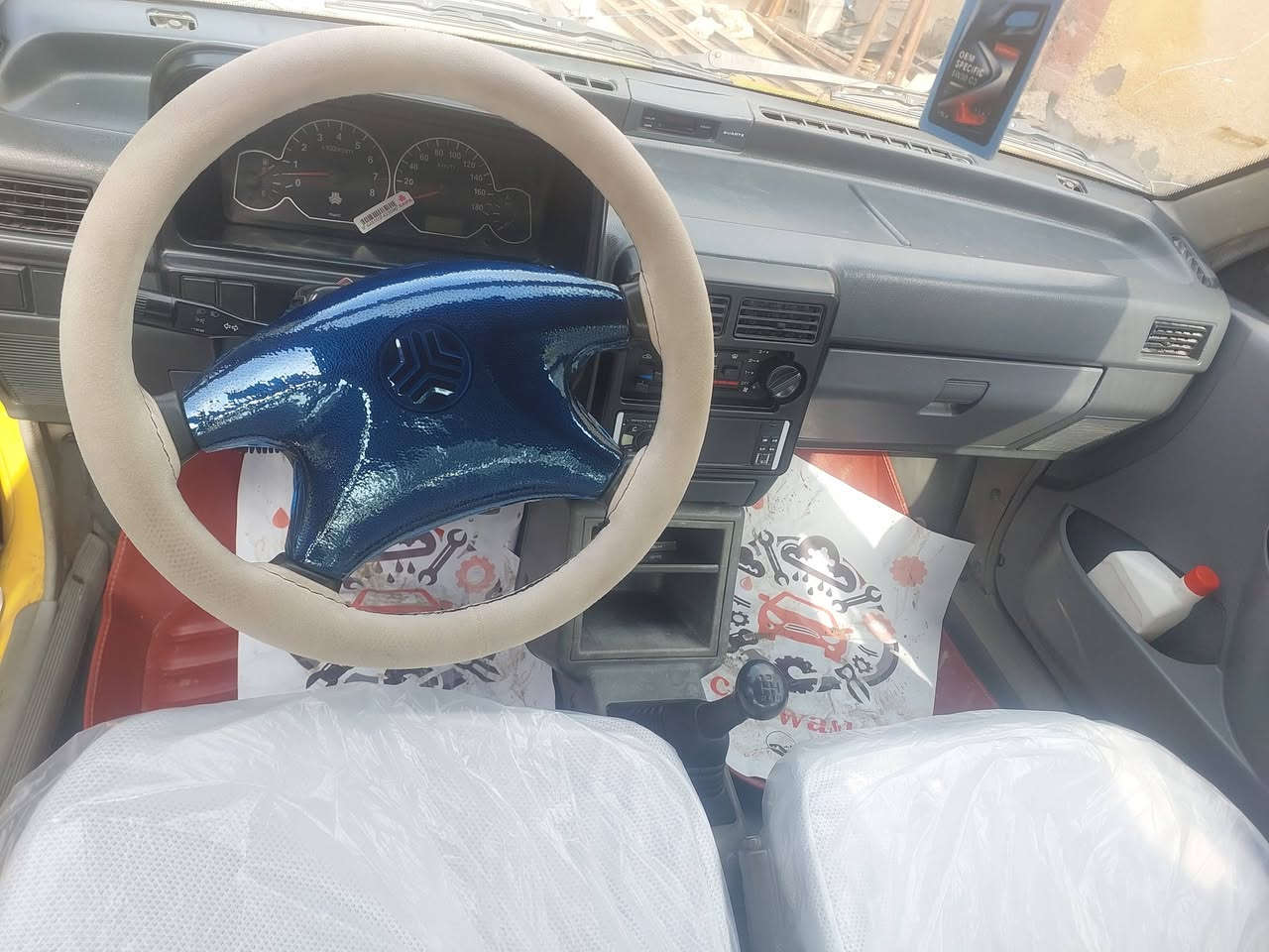 السلام عليكم سايبه 2011 بلاديه وحلوه ونفس ما بالصور جير مكينه خير من الله مقفولاته  سعر 30 وبيها مجال حق الجيه مكاني ديالى الغالبيه***********
