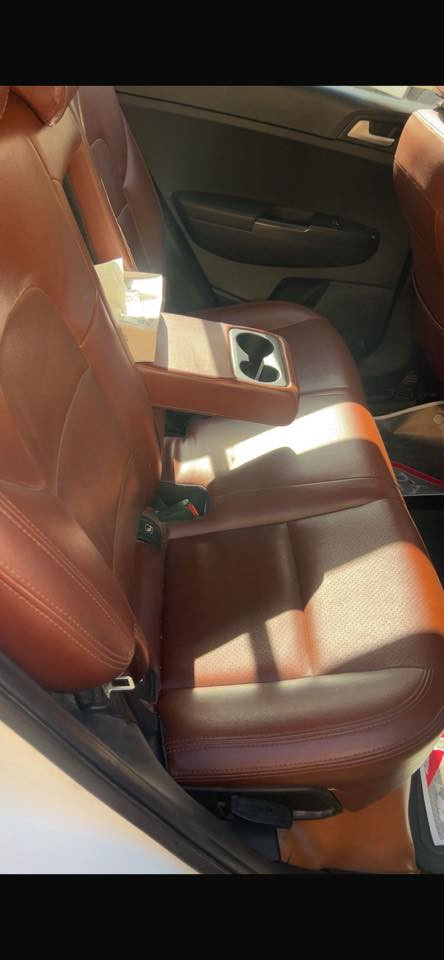 السلام عليكم
اسبورتج موديل 17 موصفات بانوراما بصمه داخل جلد جوزي السياره ماشيه 77الف وبيه داير جاملغ خلفي صبغ السياره استيراد خاص كويتي السياره جاهزه من كلشي من هزه وسنويه جديده ورقم جديد تريد تحويل او وكاله السياره بسمي ومعروضه 15500$ وبيه مجال للاستفسار( ‭0771 516 7226‬)
