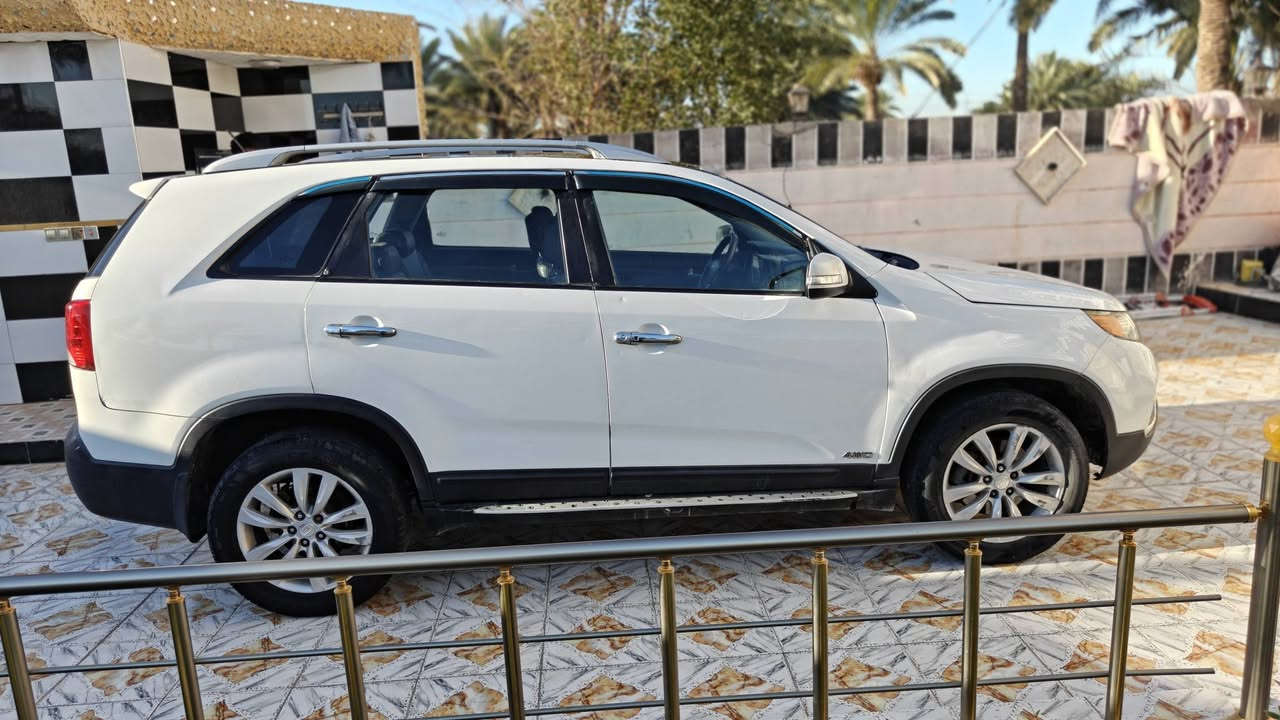 سورنتو 2010 كويتي فول واحد على واحد بيه مكانات صبغ ابيع حزام ضربه باب اليمنه المامي
 او جاملغ خلفي ايسر شواصي الغود تكم كله سليم 
رقم اربيل دولي تحويل وكاله مضمون الموصفات بصمه جلد بنوراما مكينه6سبعه راكب ثلاث قطع تبريد حساسه كامره محرك بلادي مامفتوح سياره جاهزه من كلشي السعر110هاتف*********** واتساب***********
