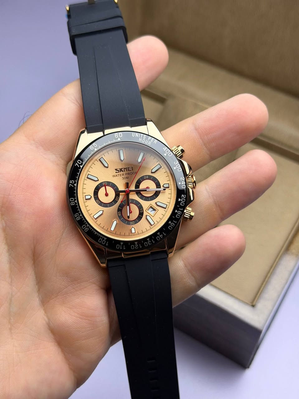 SKMEI
اصلي وكالة ماكنة ياباني 
ارقام واميال لامينوس فسفوري 
نافذ شهري
سنتر ثواني منفصل 
سير ربر اصلي 
ستانلس ستيل 
مقاومة للماء 3 متر 
نظام 24 ساعة 

30 الف على اول تم


**إذا كنت صاحب هذا الإعلان وتريد حذفه لأي سبب، رجاءا أرسل رسالة إلى الدعم الفني**