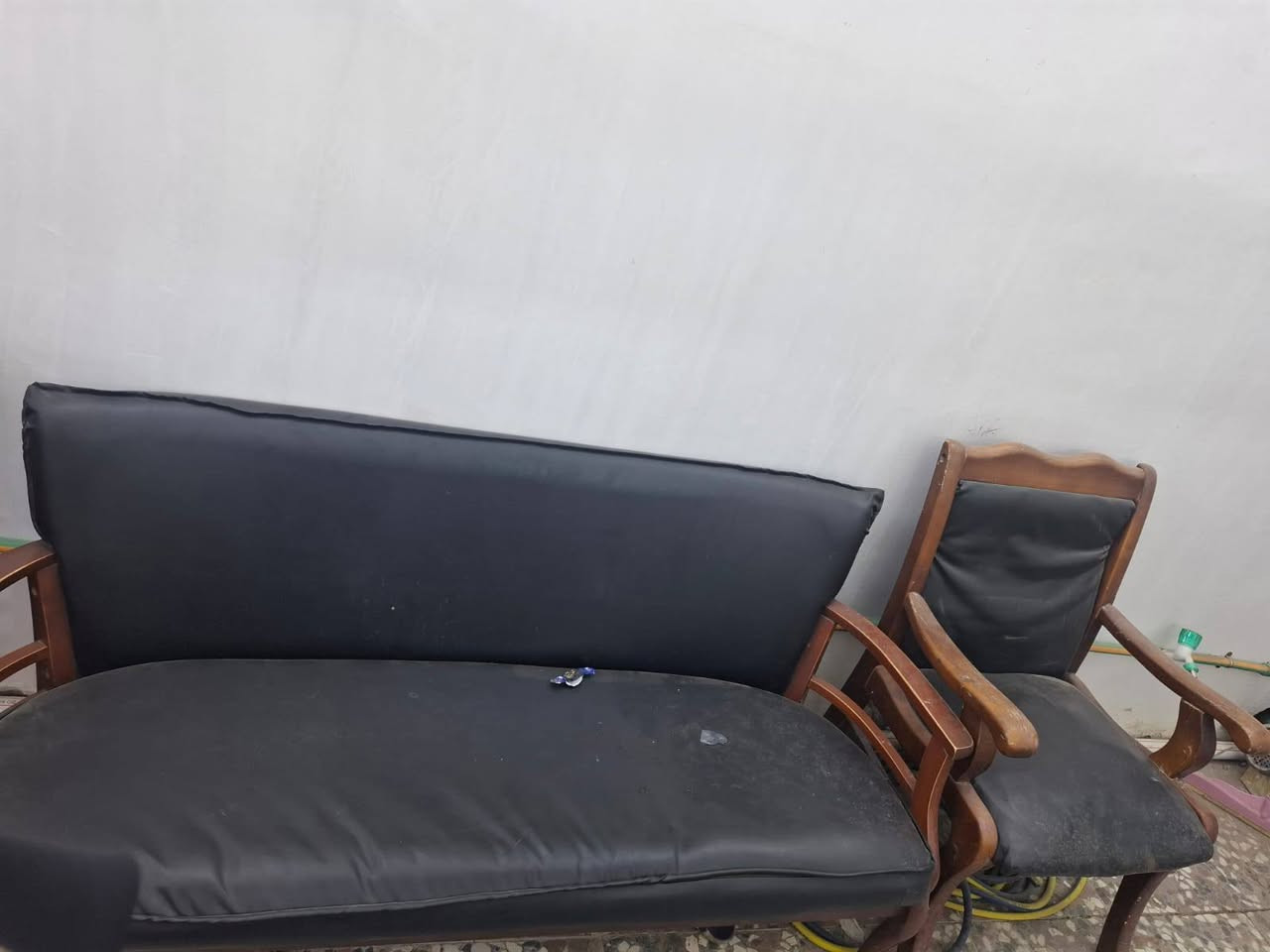 غراض صالون ابيعهن كلهن سوه
كراسي عدد2
مرايات عدد2 
مغسلة شعر
جهاز تنشيف شعر
مغسلة تنضيف قدم
قنفه ثلاث مقاعد وكراسي ثنين
كلهن رايدتهم ب400
وبيهن مجال بسيط


**إذا كنت صاحب هذا الإعلان وتريد حذفه لأي سبب، رجاءا أرسل رسالة إلى الدعم الفني**