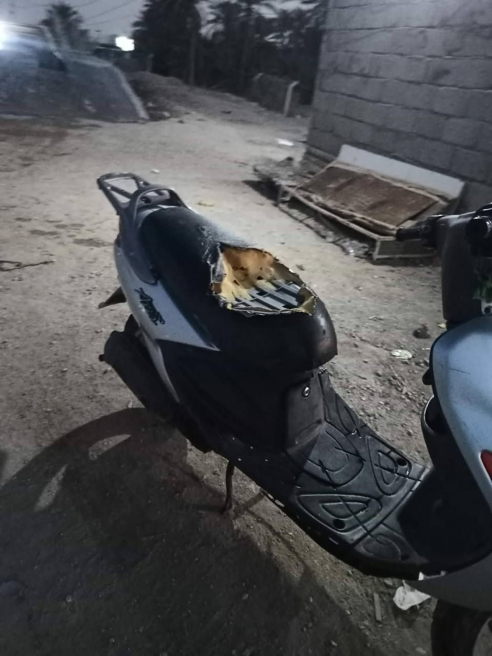 دولفين للبيع كهربائيات شغاله كلشي شغال السعر ٢٥٠وبيها مجال


**إذا كنت صاحب هذا الإعلان وتريد حذفه لأي سبب، رجاءا أرسل رسالة إلى الدعم الفني**