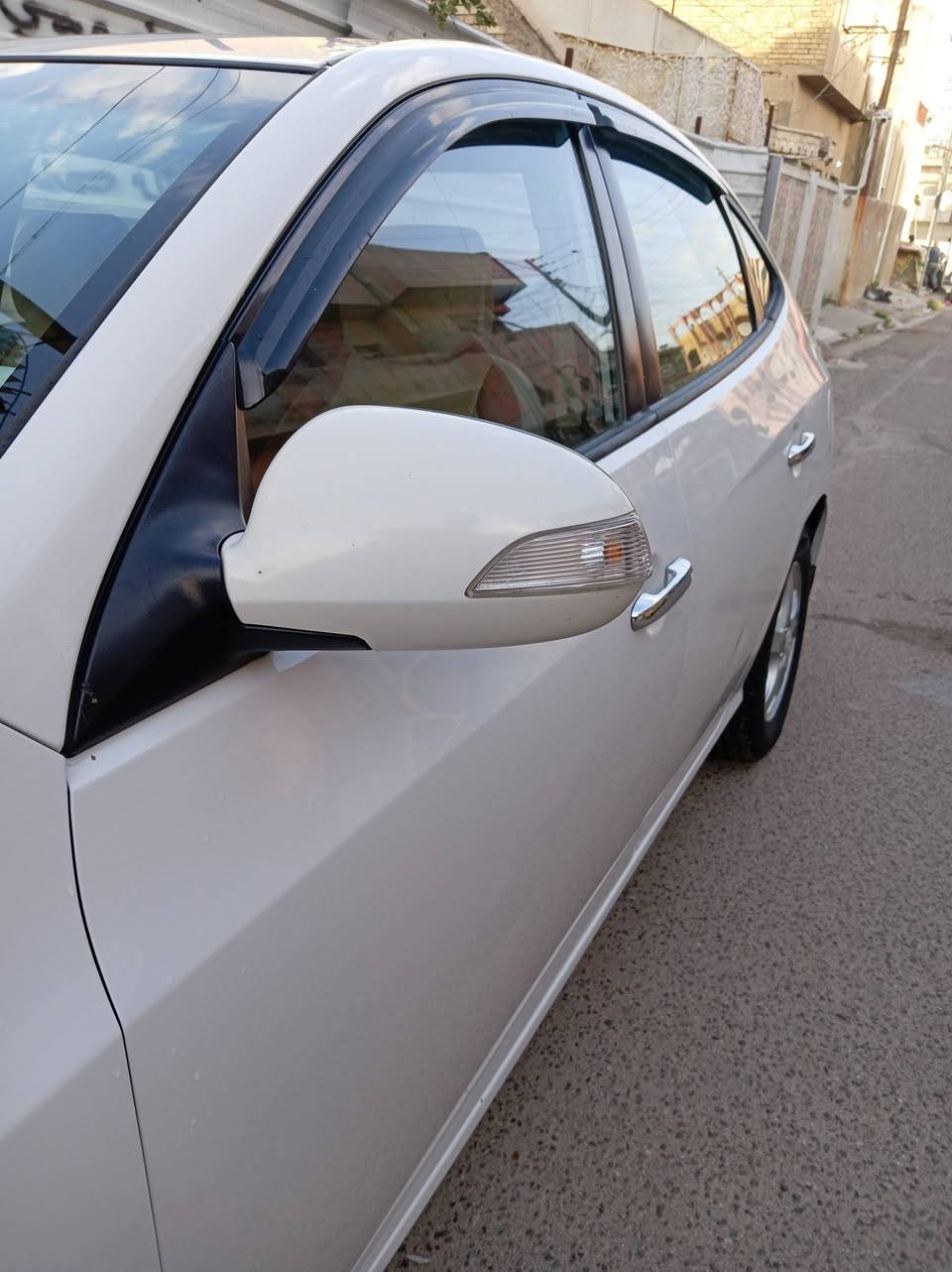 السلام عليكم ورحمة الله وبركاته
النترا مال جناي جاهزه السياره من كلشي تبريد تدفئه صدر امامي خلفي تايرات محرك كير غرفه احتراق  سياره من دوامي للبيت سونار مالتها مرفق بالصور ونظافه سياره كدامك  ممتواجد هنا فقط ع خط ***********
سعر السياره ١١٢ مكانها ابي غريب
