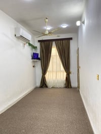 بيت ٥٠م • بيت مجاور ٥٠م • قرب جامعة اهل البيت