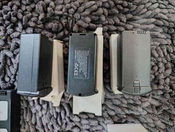 بطارية درونك أو شاحنته تعباااانة ولازمها تبديل ⁉️ 😭
تدور على بطارية أو شاحنة محيرة مال درون ومدا تلكه🛒
تريد  بطارية درون ممتازة وبتشتغل وقت طويل ❓❓😱
🔥 ارسل صور ومعلومات بطارية أو محولة أو شاحنة درون العاطلة عالخاص  والبقية علينه🔥
شعارنا رضا الزبون 
اتفاقنه مع شركة التوصيل كما يلي :
فترة تجربة وفحص البطارية أكثر من ربع ساعة
اذا عجبتك البطارية أو الشاحنه  واشتغلت وكل الامور تمام استلم الطلب وشايف خيرهه
واذا لاسامح الله اذا ماصارت البطارية لاي سبب كان ارفض الطلب ومتدفع اي اجور
اذا ما موجودة لاسمح الله ابقه ويانه أسبوعيا تجي وجبة جديدة 👍
الأسعار والتفاصيل عالخاص
جمله ومفرد
😱😱سارع بالحجز نظرا لقرب نفاذ الكمية.
للاستفسار الاتصال ب واتساب ***********
او رسالة عالماسنجر
🚛يوجد توصيل لباب بيتك و لكافة المحافظات العراقية 🚛
🏘️ العنوان : كربلاء المقدسة شارع النهر _قرب شركة الوسيط للتوصيل السريع
#tvbox
#بطاريات_لابتوب
#battery
#بطارية_ماك_بوك 
#بطارية_سيرفس
#بطارية_ايباد
#بطارية_حاسبة
#بطارية_درون
#كاترجات #كاترج #ink #احبار
#أحبار_عالية_الجوده
#تخفيضات.
#تالفة_ورق
#تالفات_ورق.
#ابداع.
#ثرامة_ورق
#اختام
#طابعات3d
#rizen
#رايزن
#بطاريات_لابتوب
#عروض
#افلام_كامرة_فوريه
#ثرمات_ورق
#بلاش
#shredder
#آلة_تقطيع_الورق
#جملة  
#تجارة_الجملة  
#تجارة_الكترونيات  
#محلات_الكترونيات  
#بيع_بالجملة  
#موزعين  
#معدات_ألعاب  
#تجارة_تجزئة  
#HyperX كربلاء
