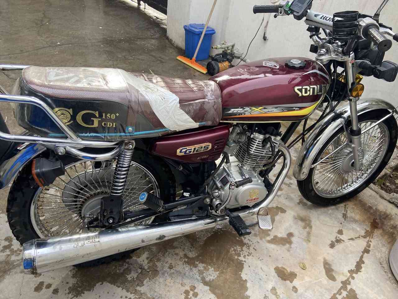 ماتۆڕ تایگەر سۆنلینک مۆدێل 2021
مەکینە کەپس جوتێ تایەی لۆکی لەسەرە و ماڵێکی پاکە و کارەبایەتی گشتی ئیش ئەکات و سەوتی مەکینەی تیا نیەو ڕۆن نایات بەشەرت شوێنم کەرکوک پەنجا عەلیە

سعر 550 و مەعمەلەیە کەمم 

ژ.م ***********
