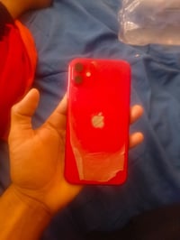 آيفون ١١ • بطارية ٧٤ • خط بالشاشة