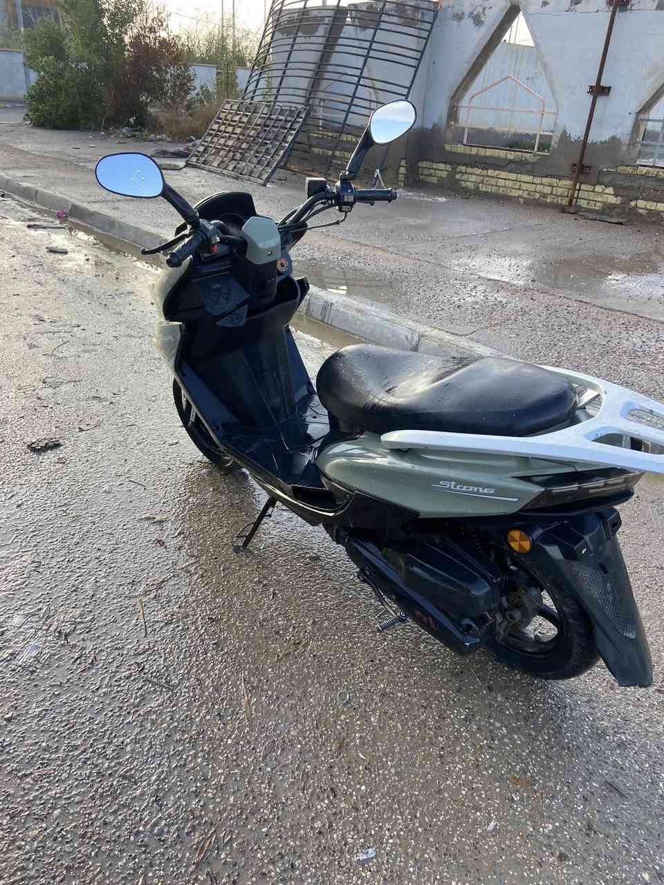 دراجه سترونك صيني للبيع او مراوس السعر 400 وبيهه مجال  *********** واتساب او اتصال
