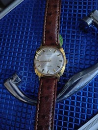 ساعة قديمة • أوتوماتيك • نظافة تامة