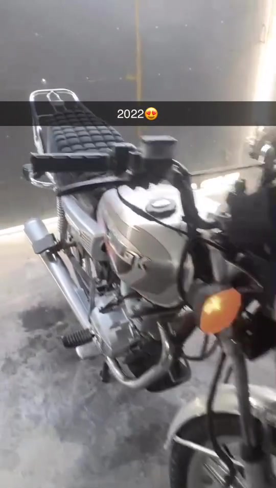 سلام عليكم عندي هذا سونيك موديل ٢٠٢٢ محرك  مامفتوح بشرت    هذا رقمي *********** شراي تعال خاص لو خابرني ✨🫡

