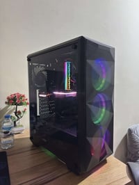 3060ti • i5-12400f • رام 16GB