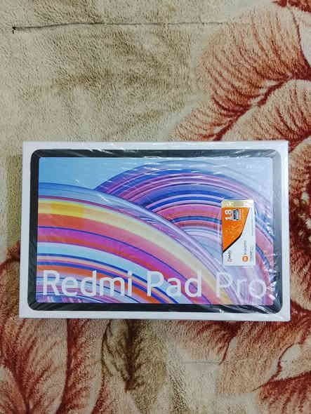 ايباد شاومي ريدمي باد برو
مكاني بصره رقمي ***********
لا يوجد توصييل رجائا بدون احراج 
ذاكره 256 يدعم الشريحة حجم شاشه 12.1 انج جدا كبير مع كيبورد عربي انكليزي اصلي سعره 125 ألف ، ايباد استخدام شهرين و نص شرط فحص بطاريه عملاقة 10,000 ملي امبير ، 4 سماعات محيطيه كامل ملحقاته اصليه ، كارتون و كارتون كيبورد و ايباد و كيبورد و رأس شحن و كيبل
