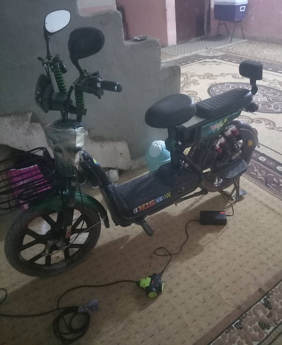 السعر 600 وبي مجال 
***********
