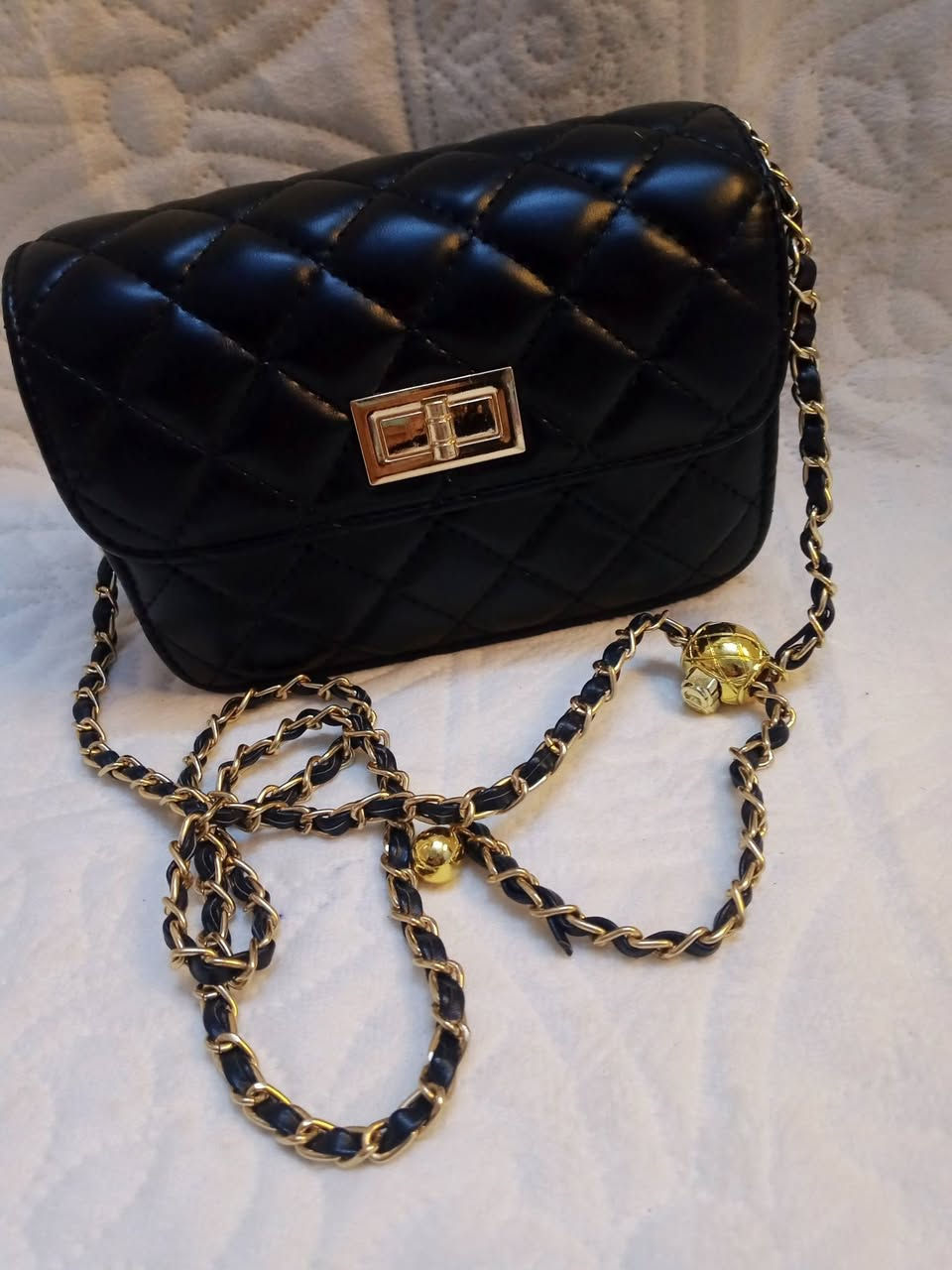 حقيبه شي ان الاسعار من 7 الى 12 الف 🪞


**إذا كنت صاحب هذا الإعلان وتريد حذفه لأي سبب، رجاءا أرسل رسالة إلى الدعم الفني**