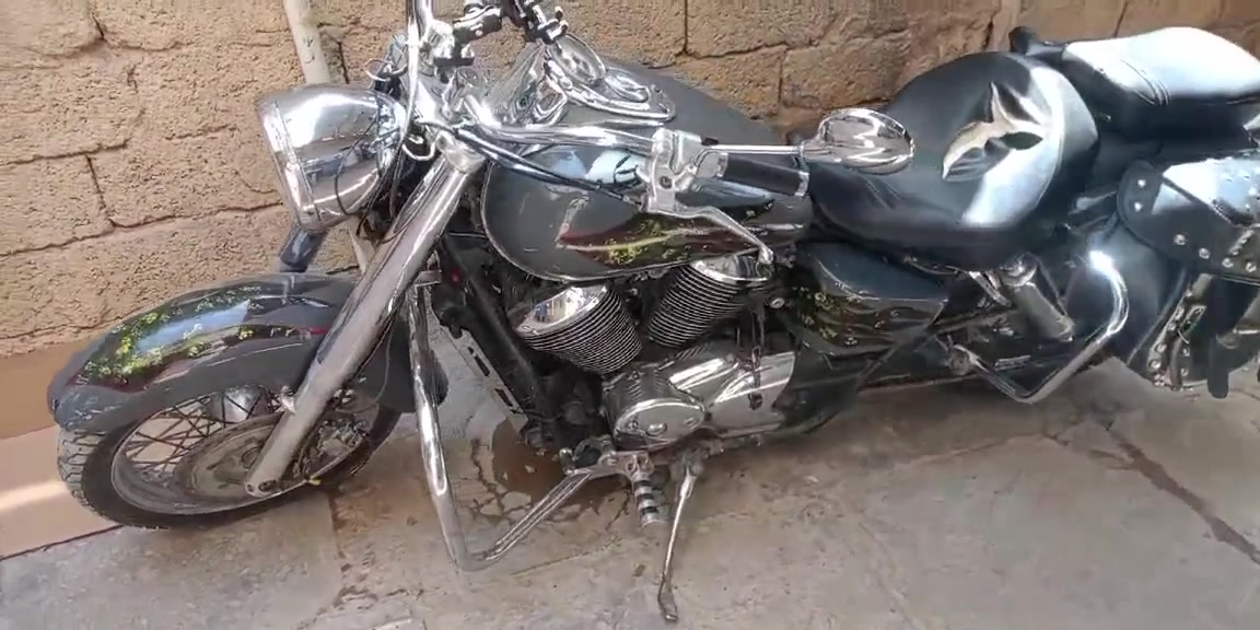 السلام عليكم هارلي شادو 400
مكفوله كير ومحرك 
باتري جديد 
بلكات جدد 
دراجه مرتبة بيه نواقص بسيطه 
السعر 12ونص وبيه مجال 
بغداد قرب بسماية


**إذا كنت صاحب هذا الإعلان وتريد حذفه لأي سبب، رجاءا أرسل رسالة إلى الدعم الفني**