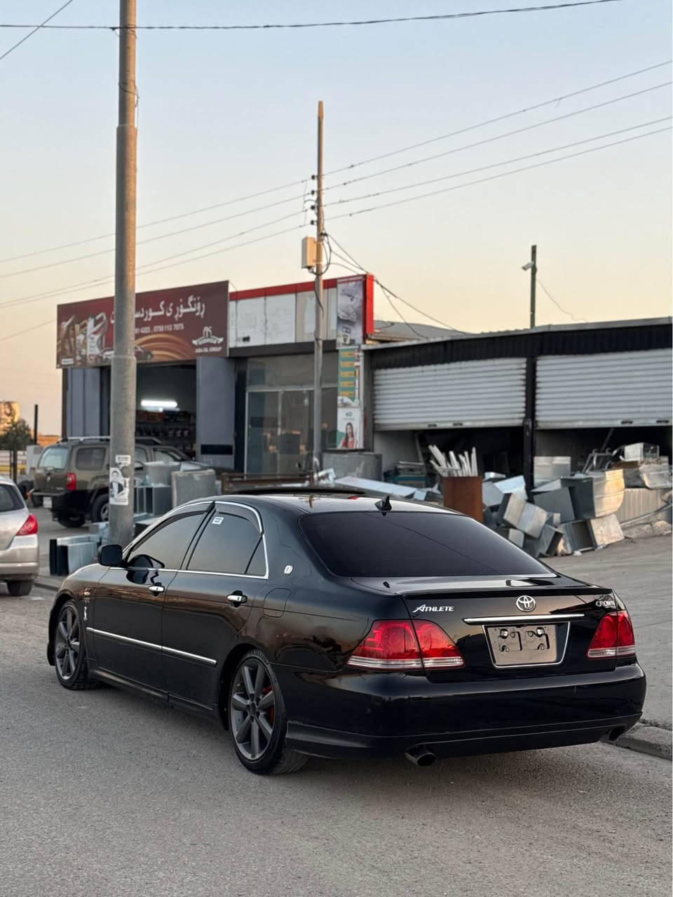 سەرەتا بەناوی خوای گەورە
توێتا کراون شاهینە مۆدیل٢٠٠٥ 
١٨٢ بی دوکەڵ بەشەرتی هەزار فیتەرگێڕو مەکینە گەورە 
کاملل جایز کراوە تازە حەمام و پۆلیش کراوە
ناوڕەش  ٣ دوگمەی فولل مواسەفات
ویل دینگەی لۆک ٤ تایەی لۆک 
سەیارەکە لۆک لۆکە بێ  چاڵ بی شوخت 
سەقفی شوشەیە نوقتەی نیە 
تەبرید ساردوو گەرم تەقەو رەقەی نیە بەشەرت 
کەڤەر گۆرای بەشەرت لۆکە سەیاررکە 
مواسەفات سلاید کوشتن جلد هیتەر کارەبای جام فۆتۆ 
دەبڵی سپۆرت ئاوینە کارەبای  ژمارەی خاوەنی *********** 
*********** ڤایبەروو واتسئاپی لەسەرە كويسينجاك, أربيل
