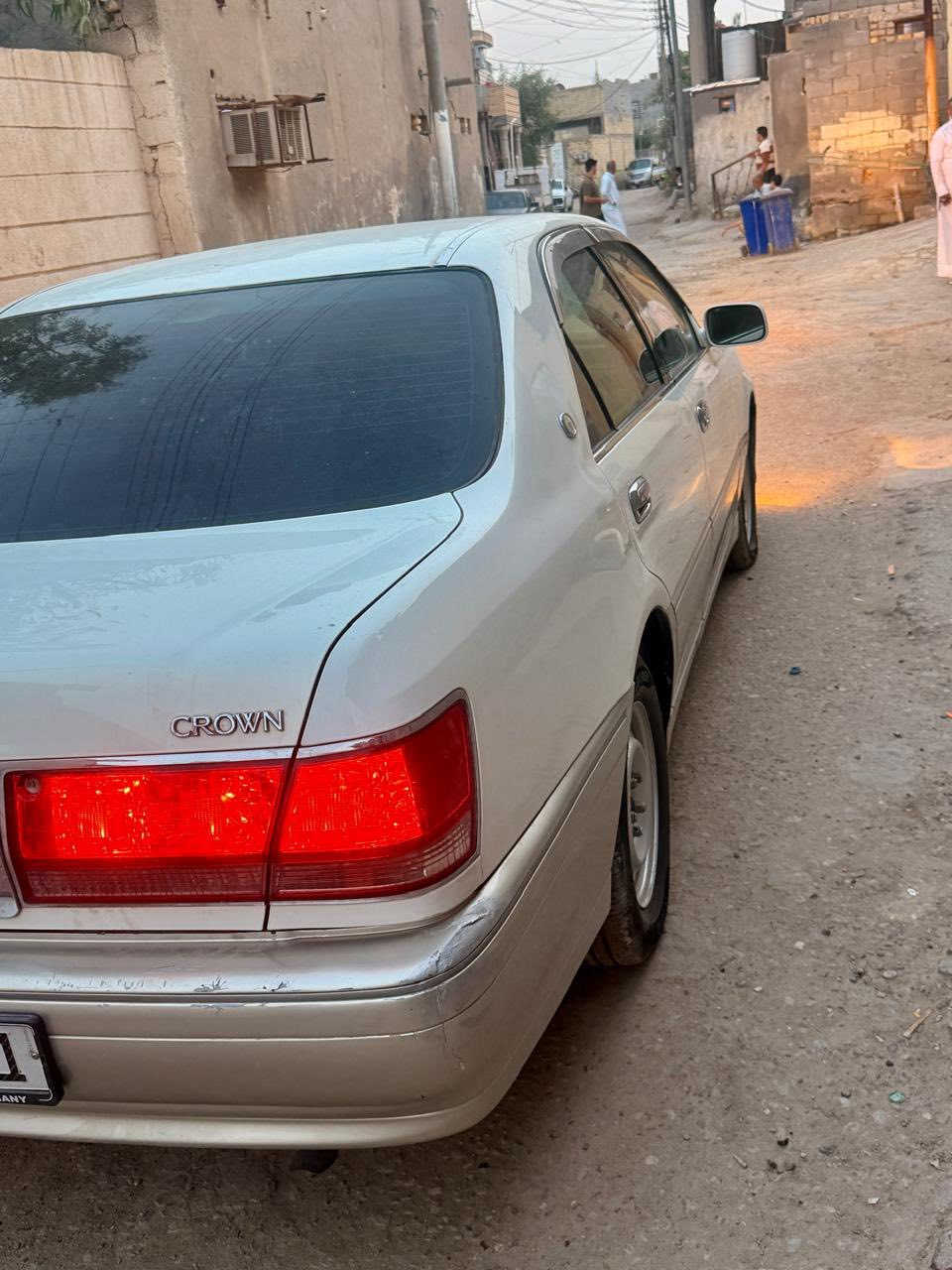سلام وعليكم جنون ادوات ادوات. 3 دكم. تخم تاير جديد. حداديه طوبه. تبريد ثلج. كصه قماره فقط. كشنات كهرباء. جاهزه سياره برغي مابيهه نقص. اتصال ***********. السعر41 مكاني البصره
