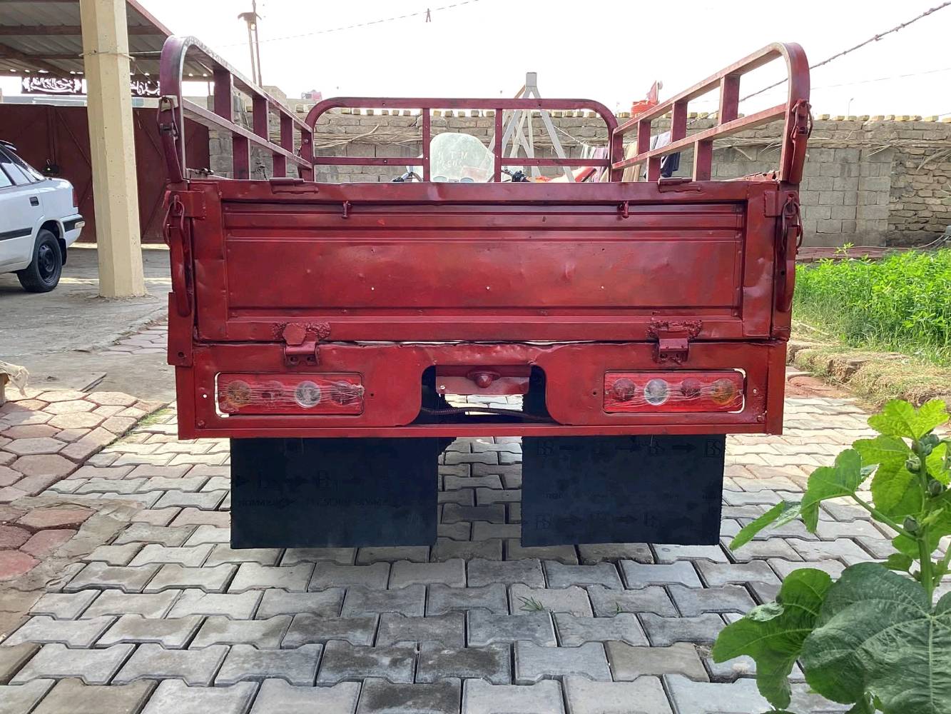 ستوته موديل 2017 اوراق كاملة الاصولية 
كهربائيات كلها شغاله تعمير جديد 
مكينة نشطه ونظيفه تخم تاير جوباس 
سعر مليون و 300 مكان الكوت ***********